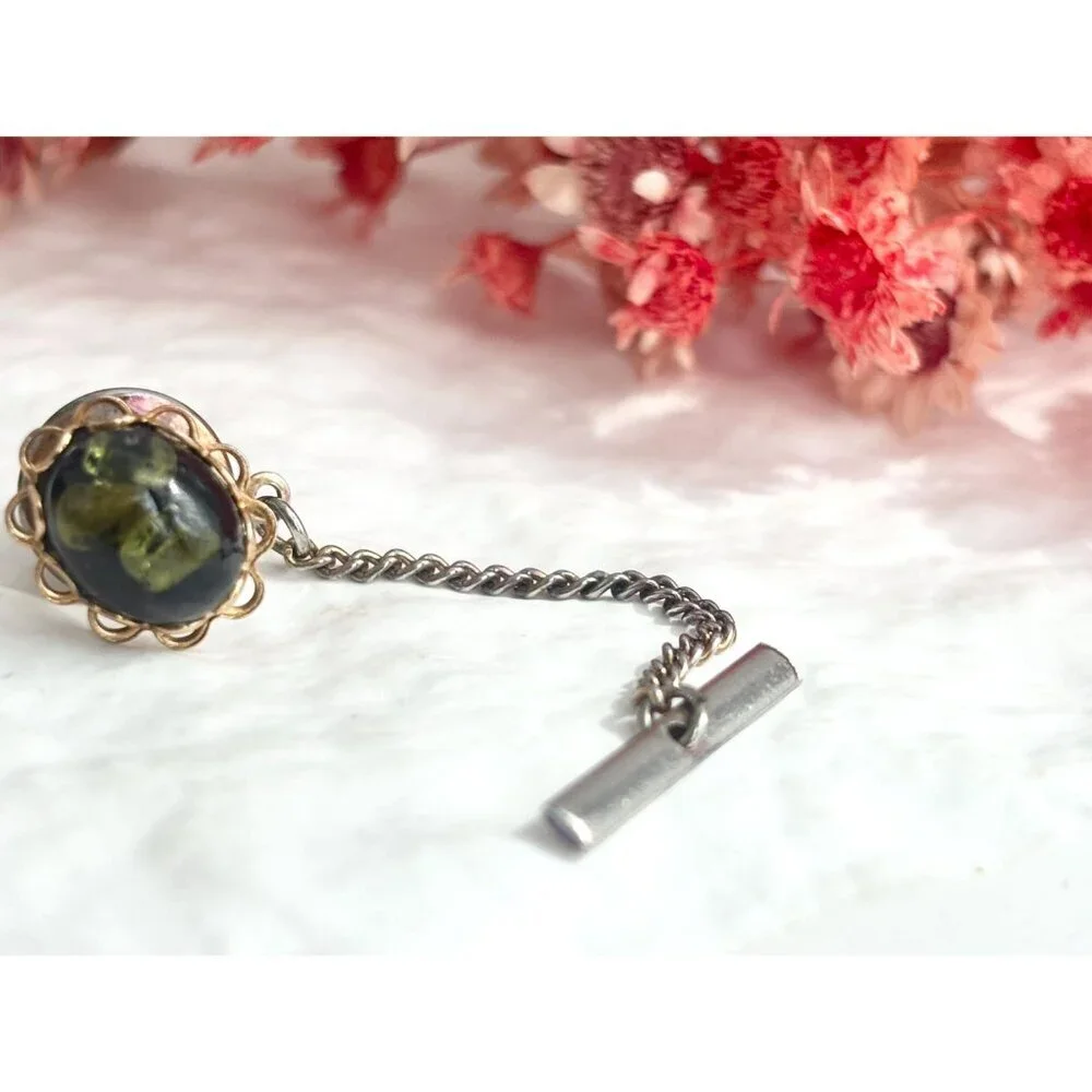 Faux Green Stone Scalloped Edging Silver Toned Vintage Men's Tie Tack